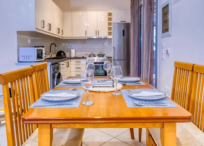 Angela Ágios Matthaíos